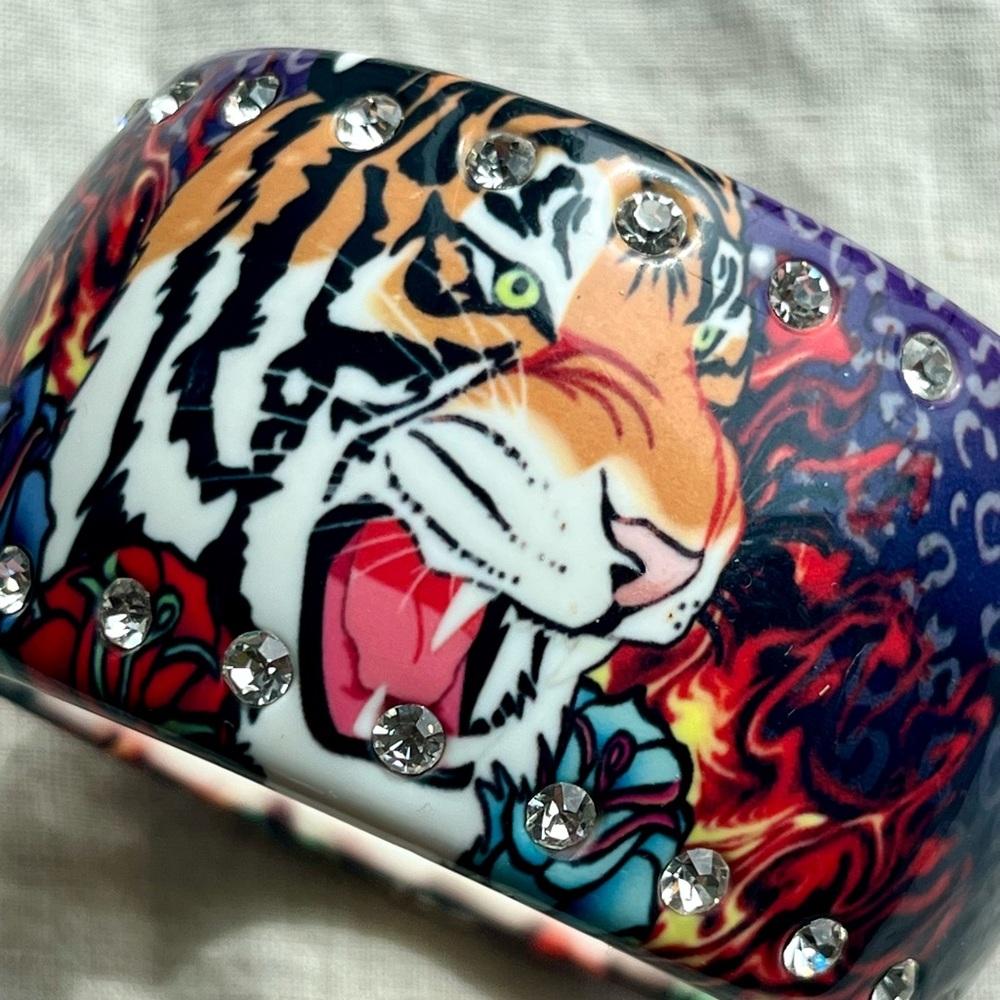 BRACELET Tiger tattoo cuff bling Ed Hardy ?